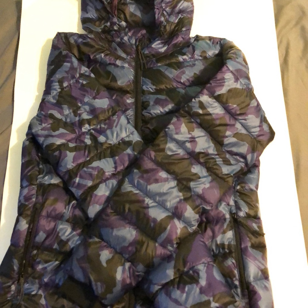 Long sleeve Gap puffer jacket